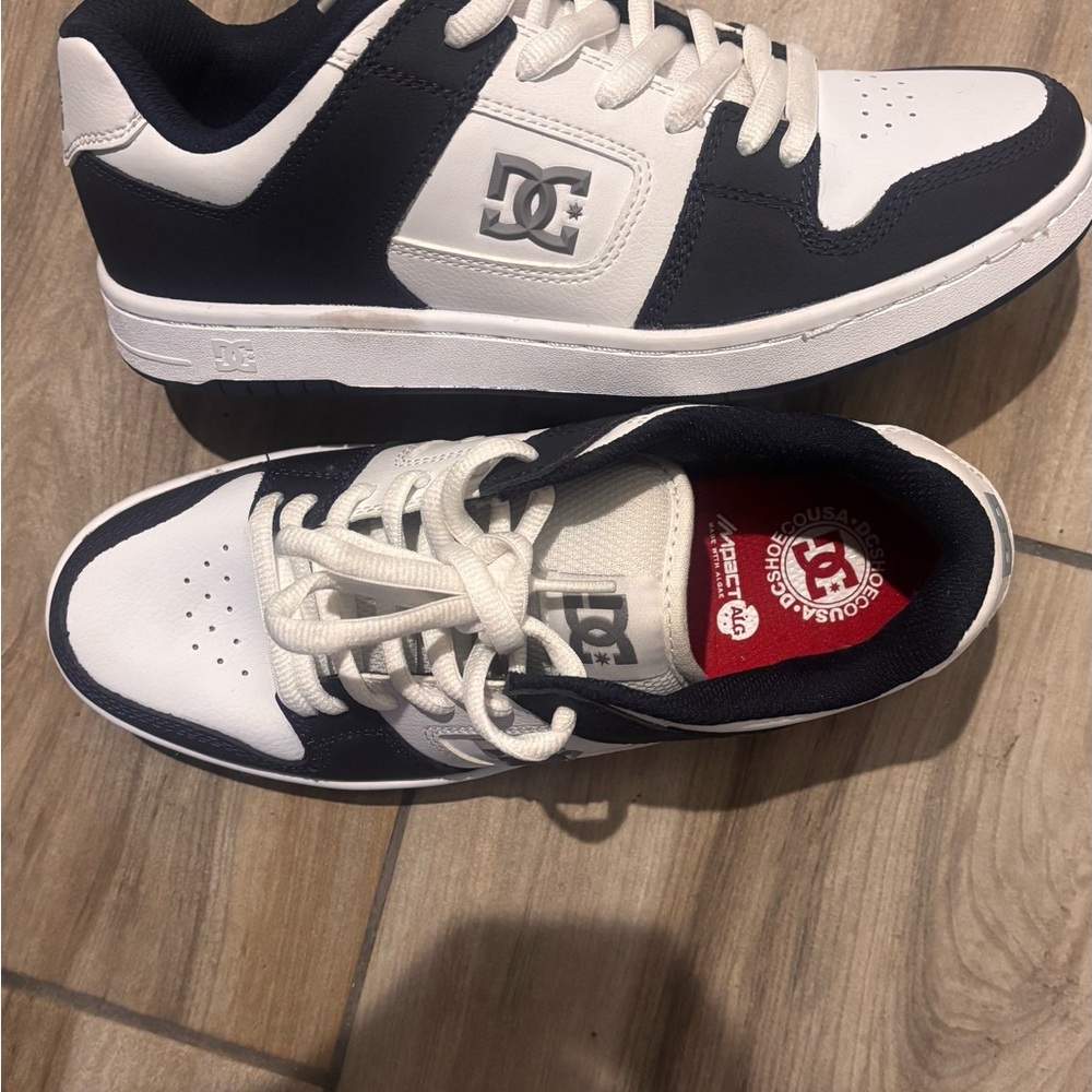 DC Men's Navy and White Sneakers